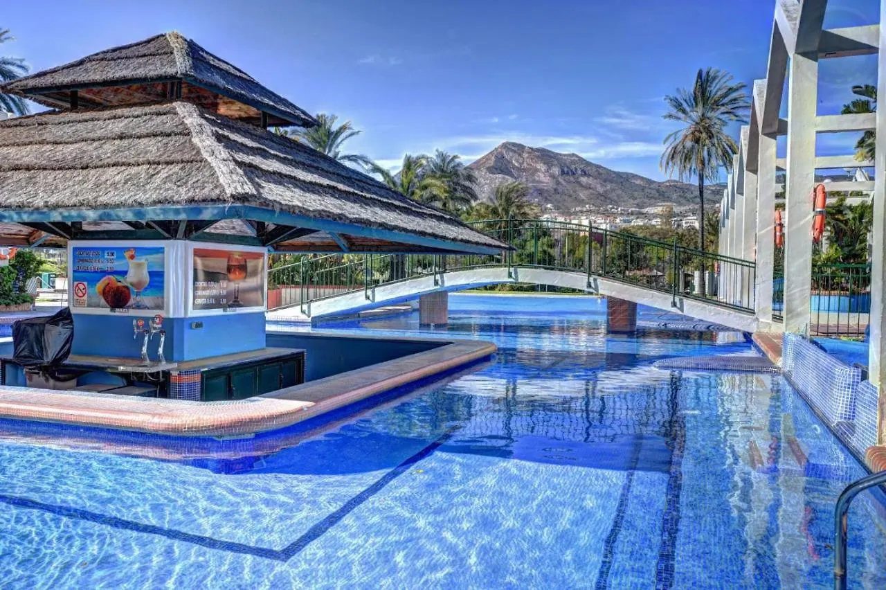 Apartamento Benalbeach, estudio en primera línea de playa Benalmádena España
